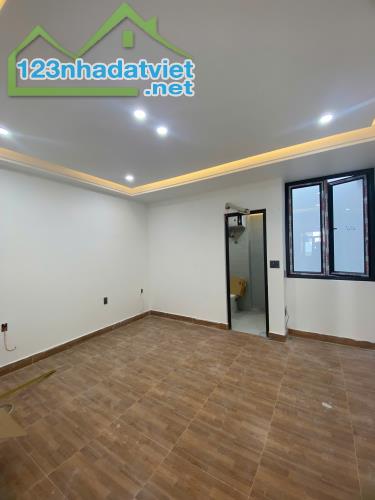 Bán nhà mới 3,5T tại Đằng Hải 60m2 ô tô vào nhà giá 3,x tỷ - 4