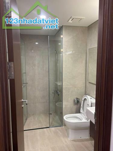 Cho thuê 2N+2WC FULL đồ giá chỉ 13tr bao phí Phân khúc hạng sang Masteri Vinhom ocean park - 1