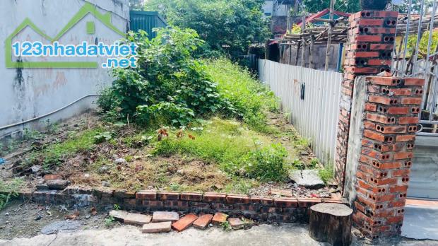 Nghĩa trai, tân quang, Sát vin 3, 65m2 full thổ cư giá hơn 2 tỷ xíu: 0828218468