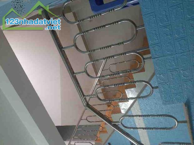 Nhà 2 tầng 92m2 ngang 4.6x20m mặt tiền đường Huỳnh Tấn Phát Tân Phú Quận 7, khu vực sầm - 1