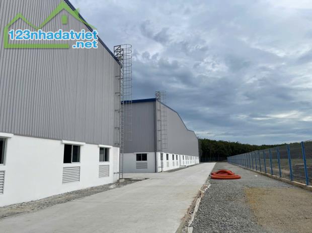 Cho Thuê 2.200m2 Nhà Xưởng Mới 100% Trong KCN Bến Cát Bình Dương