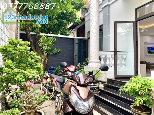 Cho thuê BT đẹp Hầm 3 tầng AP, Q2/ Beautiful Villa for rent An Phu, D2 - 3