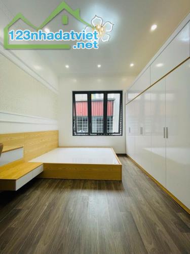 **BÁN NHÀ VĂN CHƯƠNG 38m2- 5 TẦNG - FULL NỘI THẤT - TRUNG TÂM ĐỐNG ĐA - GIÁ 6.85 TỶ**    - - 3