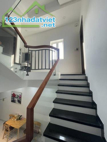 +1 BÁN NHÀ TÂN HÒA 2 - 80M2 - 4PN - Ô TÔ NGỦ - SÂN THƯỢNG - 6.5 TỶ - 2