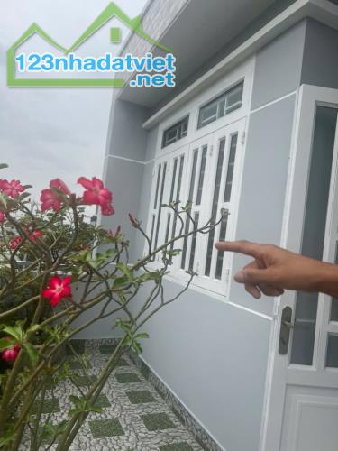 BÌNH HƯNG HÒA - 54TR/M2 - XÂY BIỆT THỰ VIP - 8*25 - 200M2 - HẺM 6M - SÁT MT - CHỈ 10.8 TỶ - 2