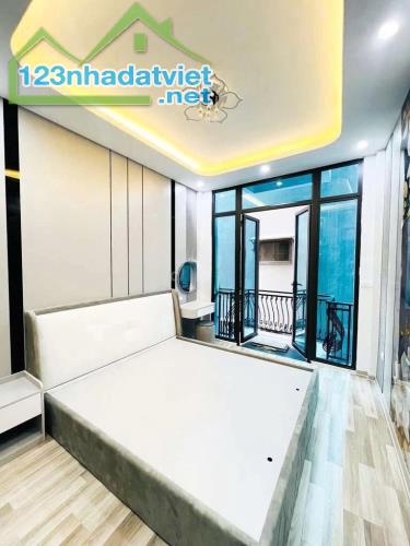 Cho thuê nhà ngõ 148 Tân Khai 5 tầng, 35m2, 4 ngủ, 4 WC, 15 Triệu