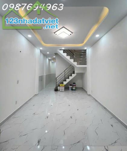 Q8 P2 DƯƠNG BÁ TRẠC 3.7x14M NHÀ MỚI Ở NGAY 1 TRỆT 1 LẦU 2PN 4.xT