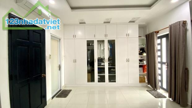 Bán nhà khu Him Lam Quận 7 Đường Xe Tải – 85m2 đất ngang 5m – 5 tầng sổ vuông chỉ 14.89 tỷ - 2