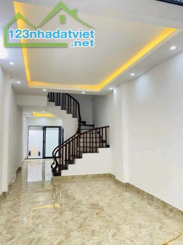 Nhà đẹp ở ngay . 38m x 4,5 tầng thanh liệt giá chỉ hơn 6tỷ - 2