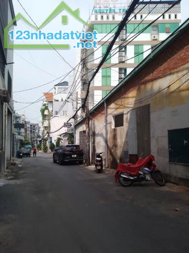 4 tầng 73m2 có 7,65 tỷ Phạm Văn Chiêu Phường 14 Gò Vấp TP. Hồ Chí Minh - 1