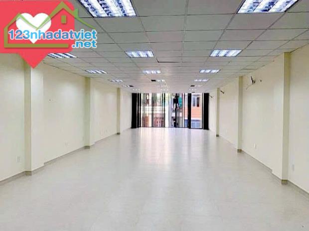 Bán Tòa Nhà Số 127/11 Hoàng Hoa Thám, Phường 13, Quận Tân Bình. DT: 6,2 x 28,4m - 6 Tầng - 2