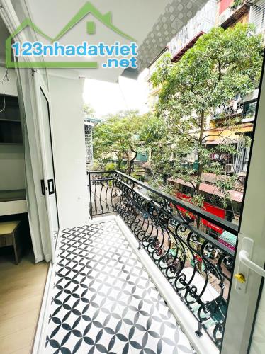 💥Tầng 3 tập thể 7,2ha Vĩnh Phúc, Ba Đình 70m 2PN ban công view đẹp - 3