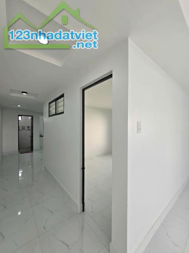 BÁN NHÀ GIÁ HỜI 2.7 TỶ - KIỆT Ô TÔ HOÀNG THỊ LOAN, HOÀ MINH, LIÊN CHIỂU, ĐÀ NẴNG - 90M2. - 2