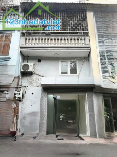 CHO THUÊ NHÀ KD SPA KẾT HỢP Ở LẠI PHỐ TRẦN QUÝ CÁP, 27M2, 3 TẦNG, CÓ VỈA HÈ, 13 TRIỆU.