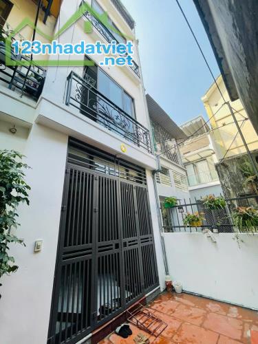 Không Còn Căn Nào Rẻ Như Tại Phụng Châu - Chương Mỹ .DT 35m2*4T .Ngõ Xe Tải .Giá 2.4 tỷ