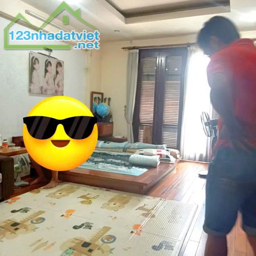 BÁN NHÀ MẶT PHỐ NGHI TÀM, TÂY HỒ. 65M2 4 TẦNG MT 5M GIÁ 28,8 TỶ- KINH DOANH ĐỈNH - HIẾM -