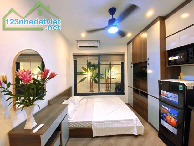 CHDV Cầu Giấy, 50m2, 6 tầng, 10 phòng, Thang Máy,đủ GPXD, PCCC, ngõ kinh doanh. Dt 50tr/ t - 4