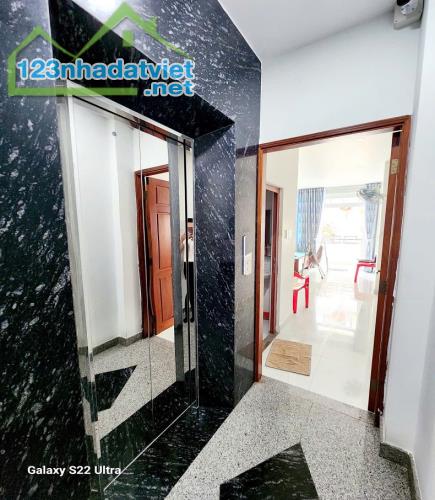 Bán nhà HXH tránh KD, Nguyễn Trãi, Nguyễn Cư Trinh, Q1, 100m2, 5 tầng, thang máy, giá rẻ - 1