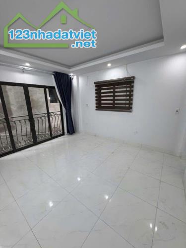 Bán nhà Văn Phú- Hà Đông, ô tô đỗ cách 40m, DT 30m2 x 4T, MT 3.25m Giá 5.6 tỷ - 1