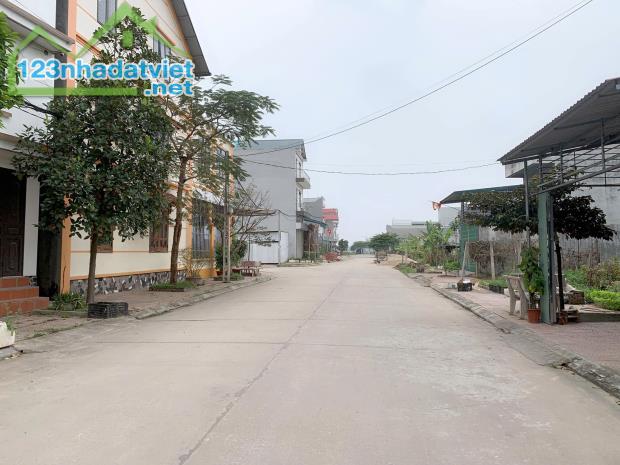 Bán 2 lô đất khu Gò Xoan , Thanh Vân , Tam Dương, giá từ 20tr/m - 1