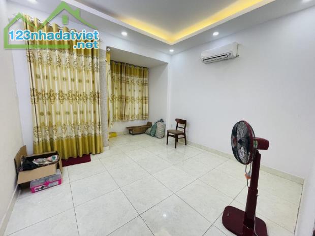 NhàBán Hẻm6m thông DươngQuảngHàm P5 Gòvấp (4x15)x3tầng 7tỷ, TN 15triệu - 1