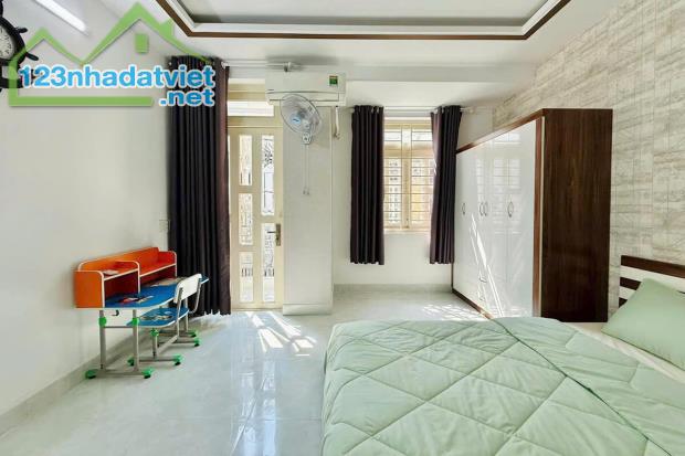 Bán nhà 2 tầng, Đường Số 4, Gò Vấp, 4.1 x 9.5m, 30 m², 2 phòng ngủ - Giá 4.2 tỷ TL