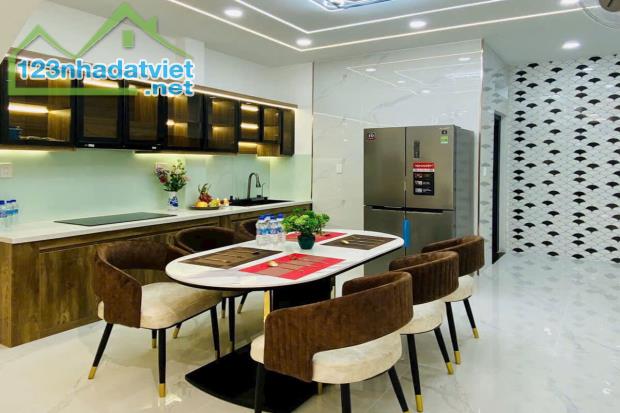 Bán nhà, đẹp, Nguyễn Văn Khối, Gò Vấp, 4 x 15m, 60 m², 4 tầng, 4 PN - Giá 6.86 tỷ TL - 4
