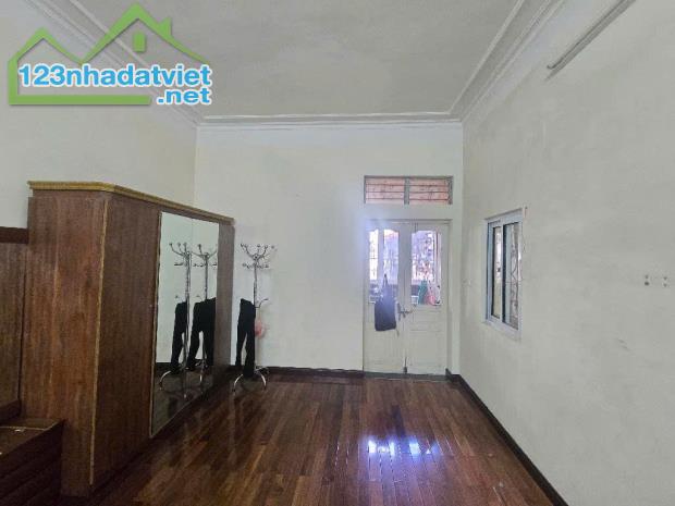 Bán nhà Lê Thanh Nghị Đồng Tâm Hai Bà Trưng.DT 30m2x5T cho thuê full giá hơn 5 tỷ