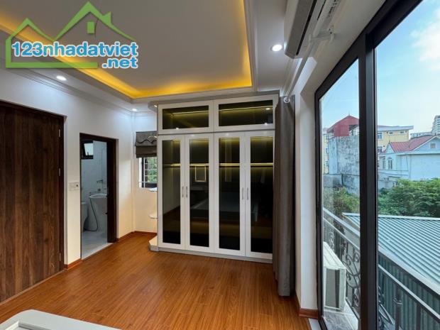 Bán nhà Ngô Gia Tự, Long Biên, lô góc, 45m2, 4 tầng, 5 tỷ 2 - 3