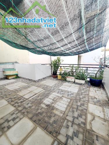 Bán nhà Quận 10 ( Hàng hiếm) -Tô Hiến Thành - HXH - 90m2 ( 6,5x13m) 4 tầng  - Chỉ hơn 11 - 4