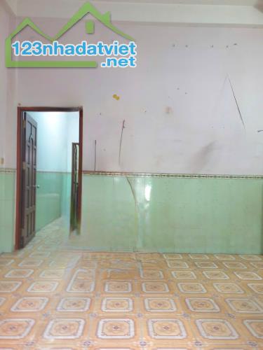 Bán nhà Dương Bá Trạc Q8, HXH 12m, 83m2 [5.3×16] 5 tầng, sổ đẹp hoàn công, 15 tỷ nhỏ. TL - 2