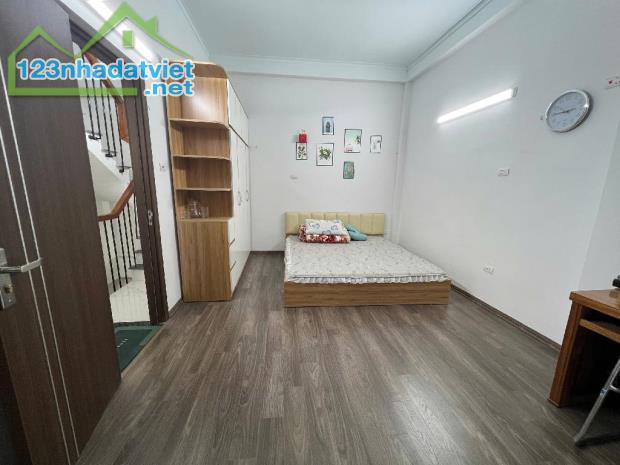 Bán nhà Ngô Gia Tự, Long Biên, lô góc, 45m2, 5 tầng, 5 tỷ 2 - 2