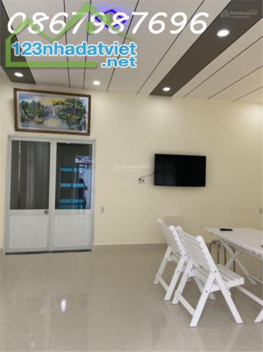 Bán Nhà Mới Xây 2 Mặt Tiền Hẻm, Diện Tích 162m², Giá 3.55 Tỷ, Nha Trang