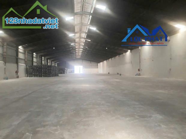 Cho thuê kho Kcn Long Bình Biên Hòa 3.600 m2 chỉ 41.000/m2 - 1