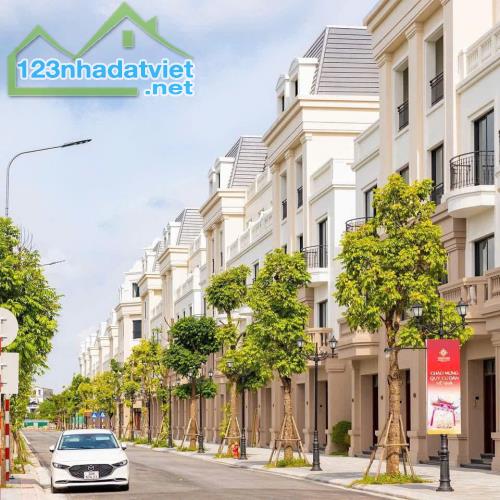 Quá rẻ !!! Chỉ 3.7 tỷ/100% giá căn shophouse xẻ khe Vinhomes - 2