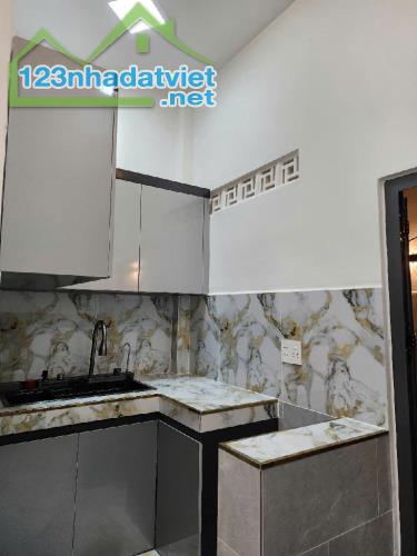 BÁN NHÀ ĐS 12 BHH - BÌNH TÂN 42M2 X 2 TẦNG GIÁ : 4,3 TỶ TL - 1