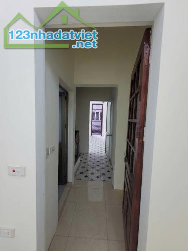 CHO THUÊ NHÀ 89 THANH LÂN, HOÀNG MAI, 70M2, 3 TẦNG, , 3 NGỦ, 2 WC, 12 TRIỆU. - 2