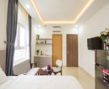 Studio cửa sổ view đẹp full nội thất