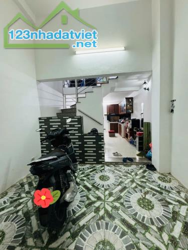 NHỈNH 4 TỶ ‼️ Bán nhà phố Tựu Liệt, Thanh Trì diện tích 31m2, 4 tầng, ngay Bến xe Nước Ngầ - 4