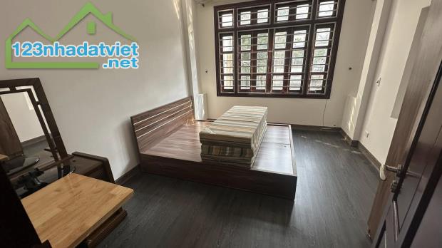BÁN NHÀ Nguyễn Ngọc Vũ, 37mx5T, an sinh cực tốt, chỉ 9,3 tỷ. - 4