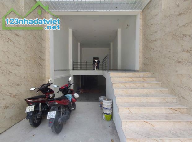 Thuê nhà đẹp phường An Phú quận 2, diện tích 5x20, đi bộ 400m ra đường Lương Định Của - 1