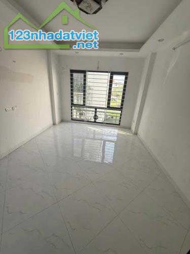 XINH XẮN, 30m2, 145tr/m2, Phố Xuân Đỗ, Long Biên. - 1