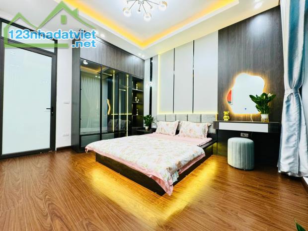 Bán Nhà Văn Phú Khu Vực Bứt Tốc Phát Triển 35m2 Chỉ 5,9 Tỷ - 3