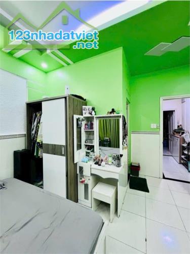 Bán nhà 60m2, Huỳnh Văn Nghệ, Phường 12. Nhà 4 tầng đủ nội thất, chỉ 6.8 tỷ