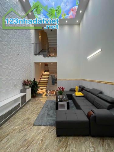 CẶP SIÊU PHẨM NGUYỄN OANH - P.17, GV, FULL NỘI THẤT, CÓ THANG MÁY, GIÁ 9,8TY/CĂN - 2