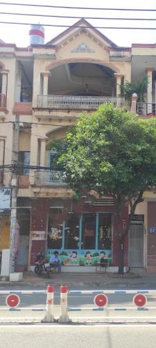Căn góc 2MT 4m x16m kết cấu 1 tr 3 lầu. Ngã 4 Nguyễn oanh - Nguyễn Văn Lượng, Giá 12ty - 2