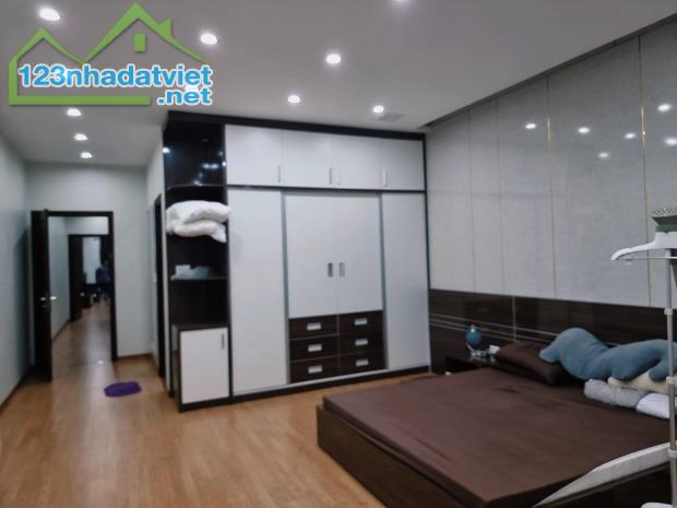 Bán nhà  An Dương Vương, Tây Hồ ngõ thông ,otô vào nhà 60m 4 tầng - 11 tỷ - 2