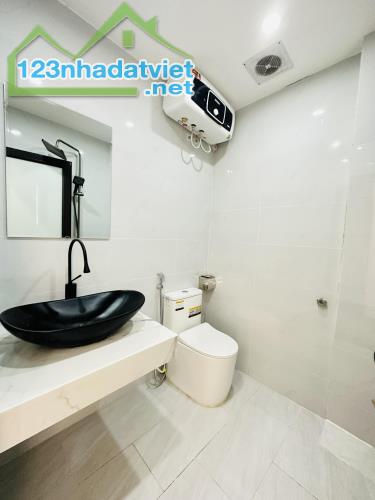 Bán nhà đẹp đường Kim Giang, gần ô tô tránh, gần KĐT Đại Kim, 32m2, 5 tầng, giá 6.65 tỷ. - 2