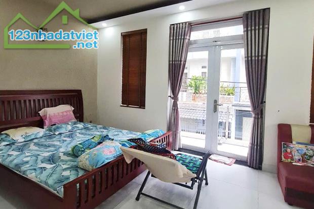 Bán nhà Phạm Văn Chiêu P. 8, gần Mặt tiền, ngang lớn 5.9m x 8m 4 Tầng - Giá 7.2 tỷ TL - 1