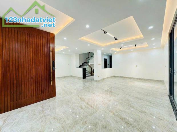 Biệt thự mini trệt lầu và sân thượng hẻm 17 Trần Hoàng Na, Ninh Kiều, Cần Thơ - 15 tỷ - 1